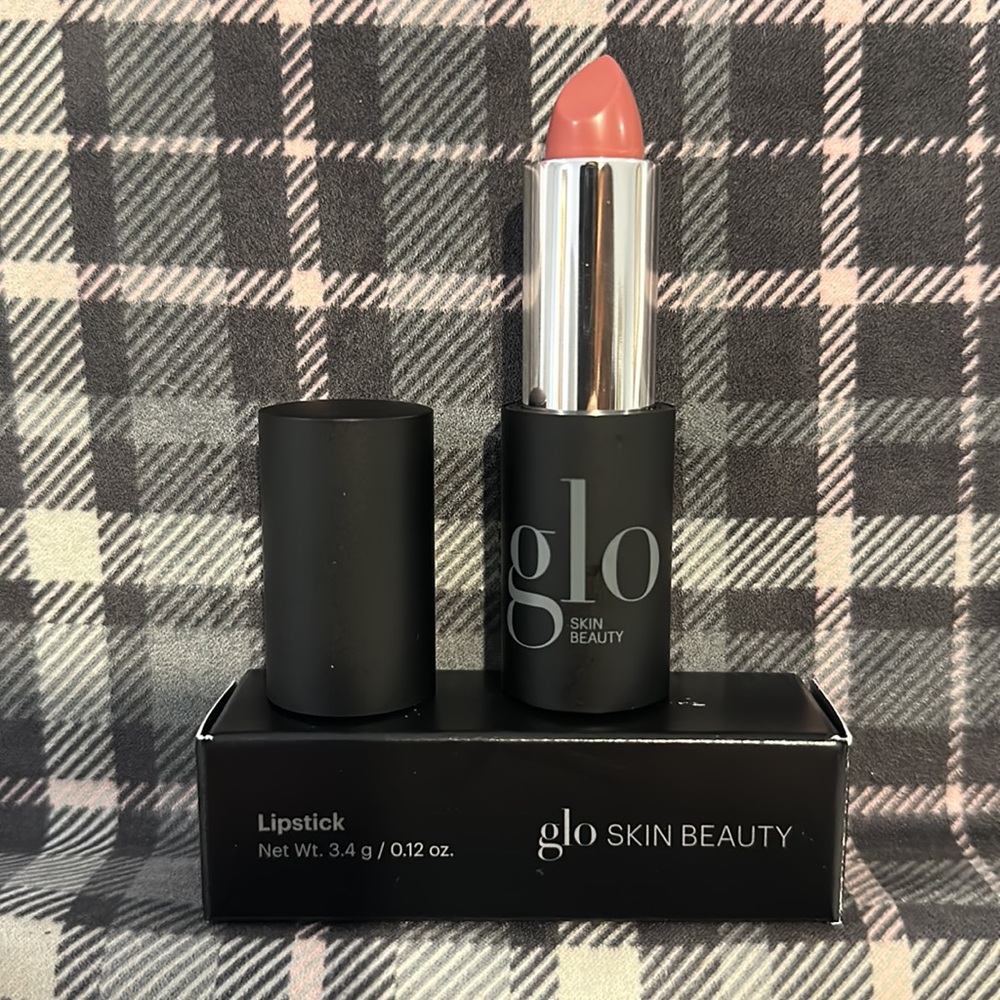 GLO SKIN BEAUTY FULL SIZE ROSE PETAL LIPSTICK